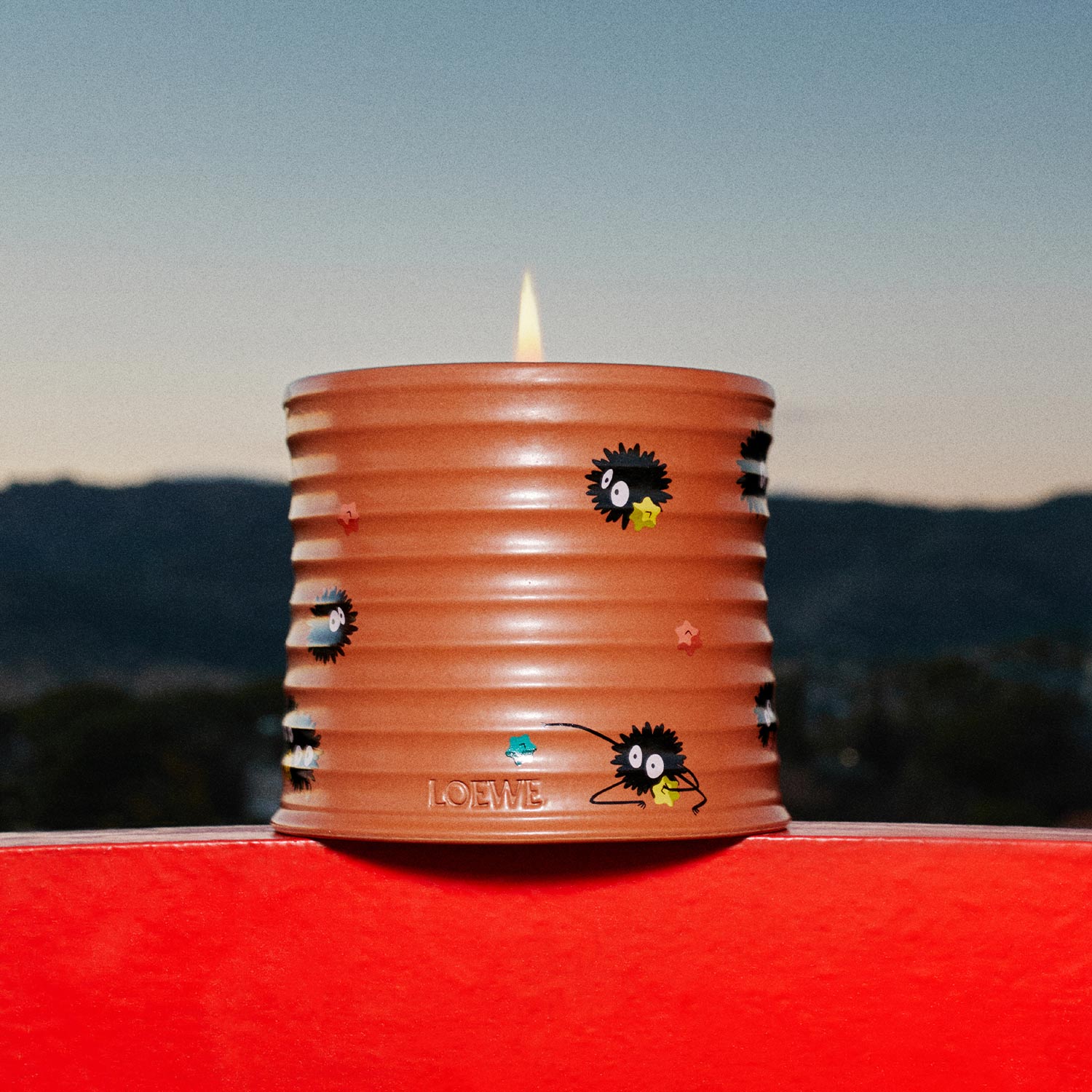 LOEWE SPIRITED AWAY アロマキャンドル LOEWE x Spirited Away | Le Bon Marché
